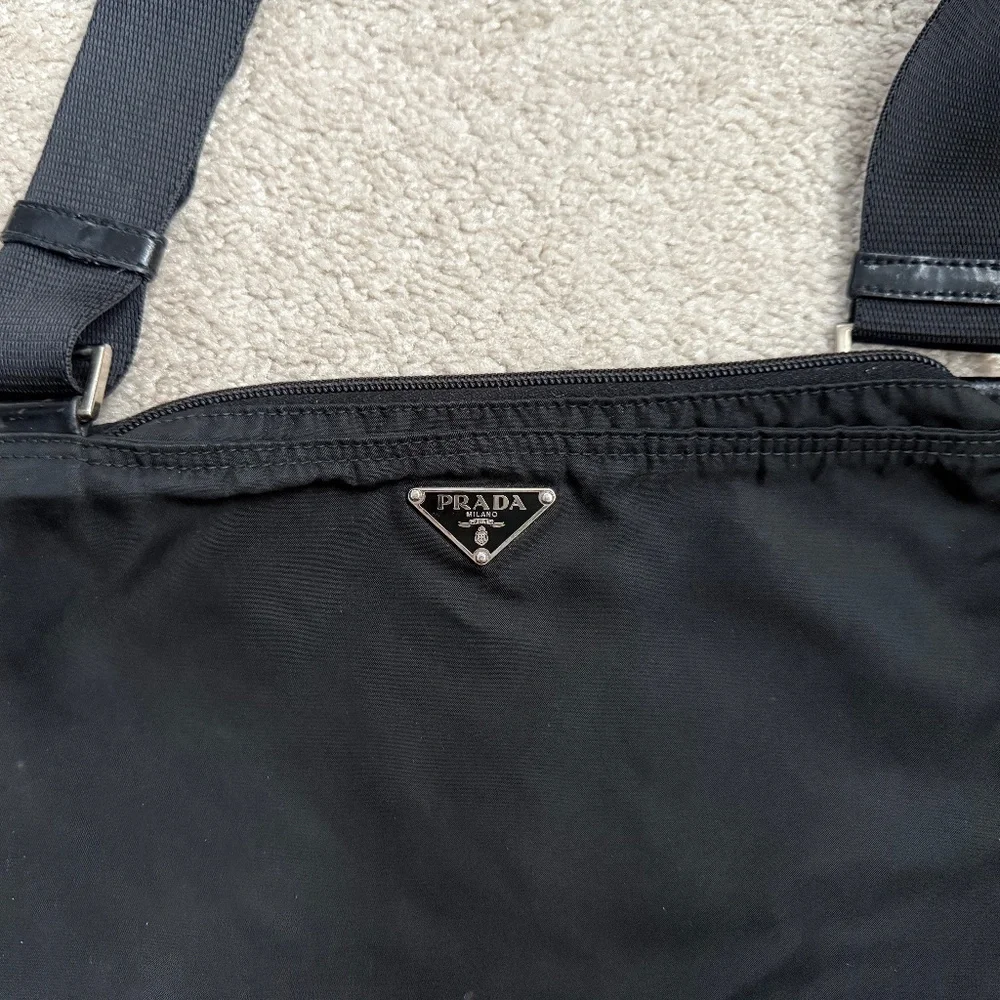 Authentic Prada Nylon Crossbody bag, Black with adjustable shoulder strap - Picture 14 of 14